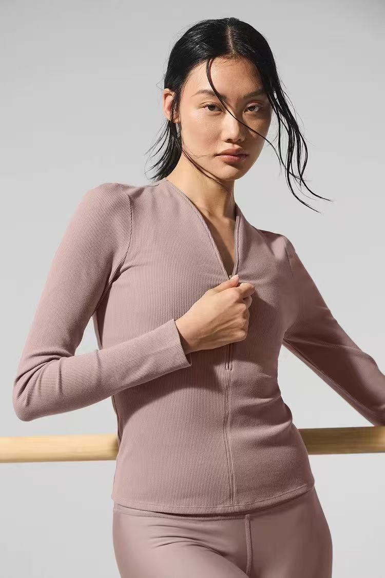 Alo long sleeve studio mauve yoga
