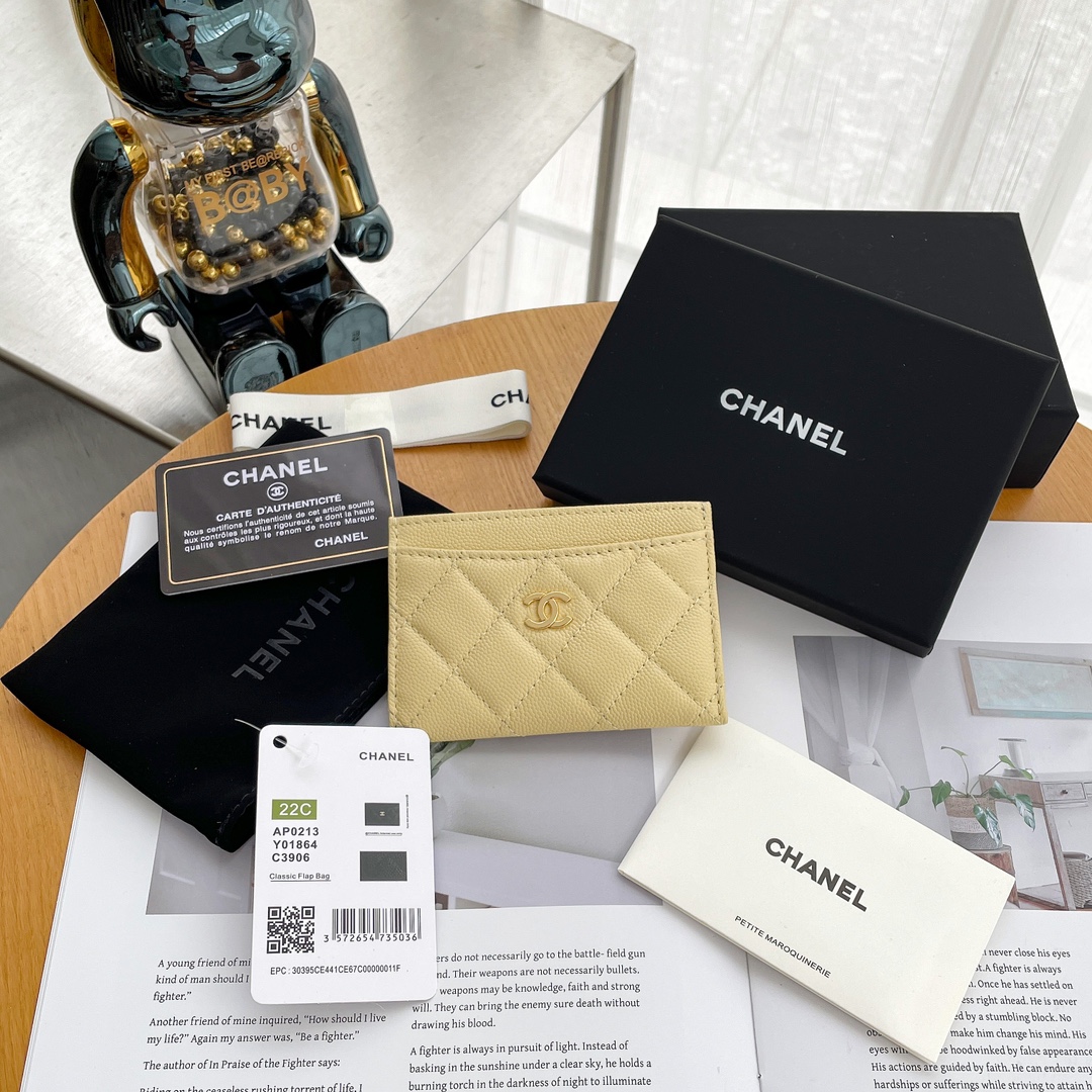 NO:177770,Grandma Xiang’s classic card bag, the smallest and most exquisite small card bag, recommended small items when you go out every day, can hold about 10 cards, and the capacity can be said to be very nice. Recommendation index A0213 Reference size 7.5/11/0.5cm, Chanel wallet, chanel, wallets19860909香奶奶经典卡包,最最最小巧精致的一款小卡包,日常出门力荐小单品,大概能装10张卡片,容量可以说很nice. 推荐指数 A0213 参考尺寸7.5/11/0.5cm,香奈儿钱包,chanel,wallets,Bag