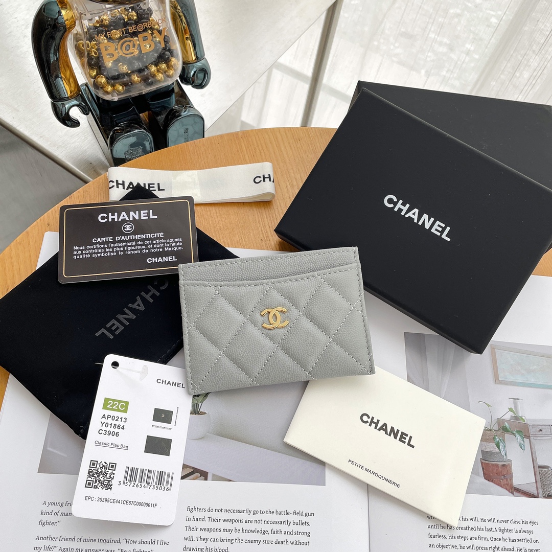 NO:177776,Grandma Xiang’s classic card bag, the smallest and most exquisite small card bag, recommended small items when you go out every day, can hold about 10 cards, and the capacity can be said to be very nice. Recommendation index A0213~ Reference size 7.5/11/0.5cm, Chanel wallet, chanel, wallets19860909香奶奶经典卡包,最最最小巧精致的一款小卡包,日常出门力荐小单品,大概能装10张卡片,容量可以说很nice. 推荐指数 A0213～ 参考尺寸7.5/11/0.5cm,香奈儿钱包,chanel,wallets,Bag