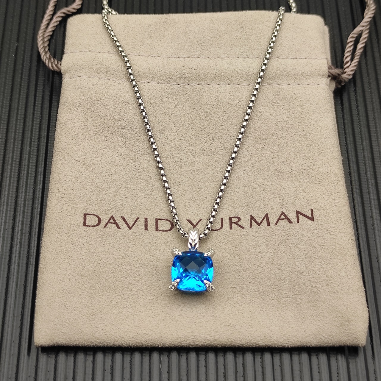 NO:879574,David Yurman silver main stone 11mm gold four-claw yellow diamond necklace. Chain 2mm thick, length 45+5cm delay chain, fine jewelry, necklace19860909David Yurman 银色主石11mm金色四爪黄钻项链.链条粗2mm,长度45+5cm延迟链,饰品精品,necklace,Jewelry