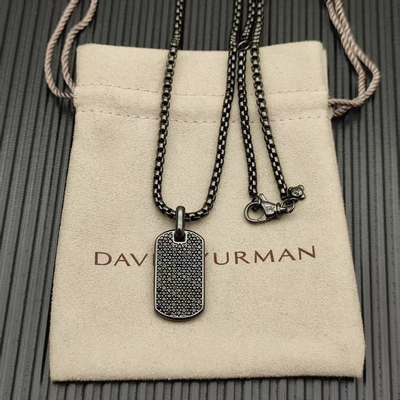 NO:879588,David Yurman black gold full diamond black diamond brand necklace. Chain thickness 3mm, length 50+5cm delay chain, fine jewelry, necklace19860909David Yurman 黑金色满钻黑钻牌子项链.链条粗3mm,长度50+5cm延迟链,饰品精品,necklace,Jewelry
