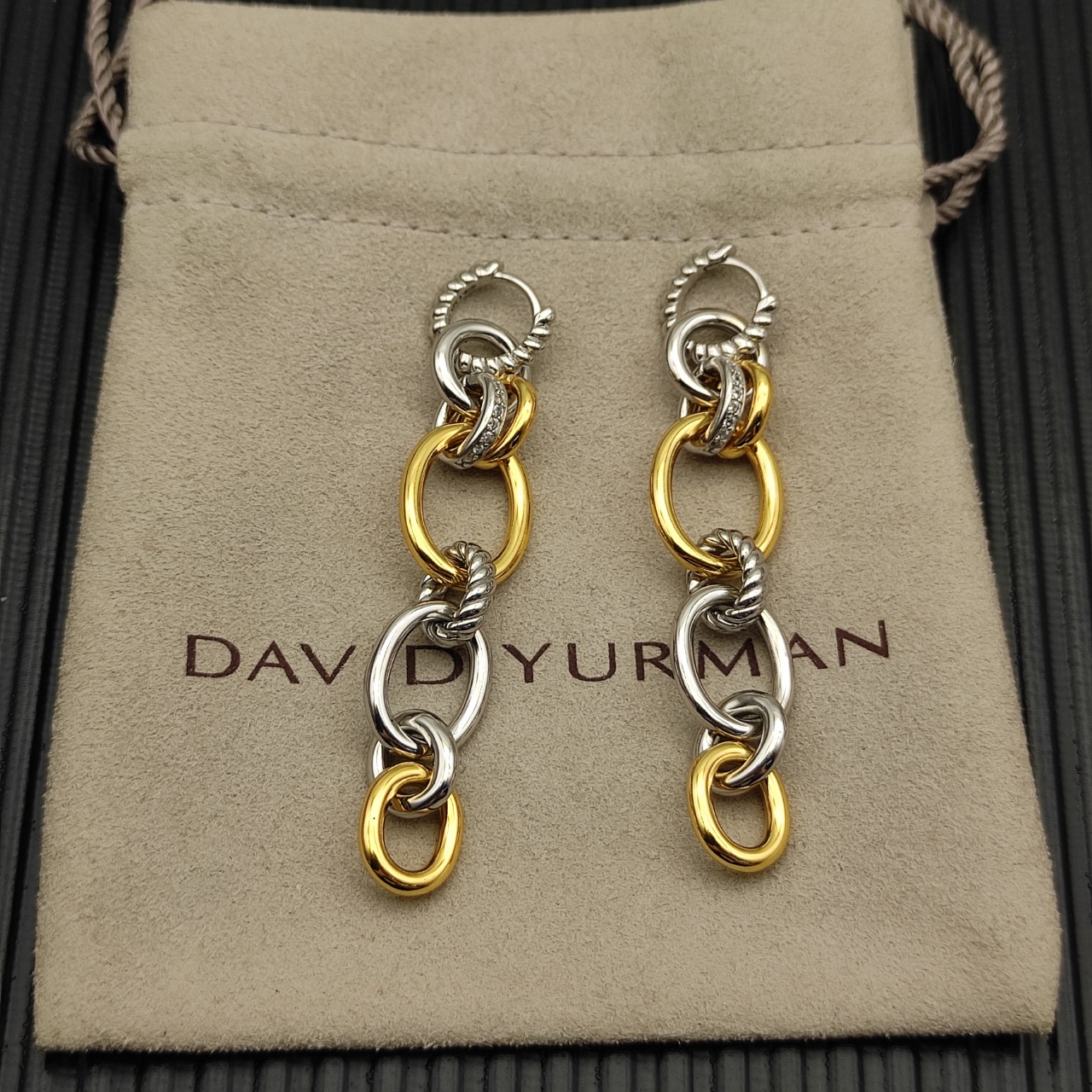 NO:879581,David Yurman color-coded 68mm Mercer multi-ring earrings., jewelry boutique, earrings19860909David Yurman 分色68mm 墨瑟多环耳环.,饰品精品,earrings,Jewelry