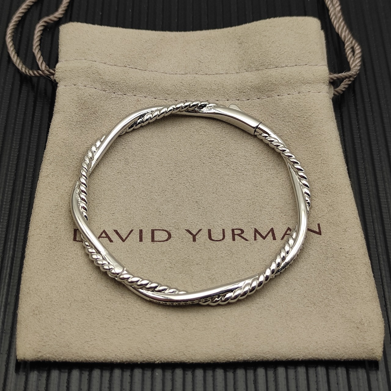 NO:879562,David Yurman 4.4mm silver small infinity intertwined bracelet, jewelry boutique, bracelet19860909David Yurman 4.4mm银色小无限交织手镯,饰品精品,bracelet,Jewelry
