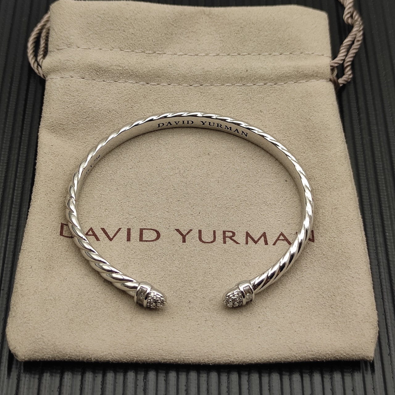 NO:879557,David Yurman 6.2mm silver gold engraved cable bracelet, jewelry boutique, bracelet19860909David Yurman 6.2mm银色金雕刻电缆手镯,饰品精品,bracelet,Jewelry