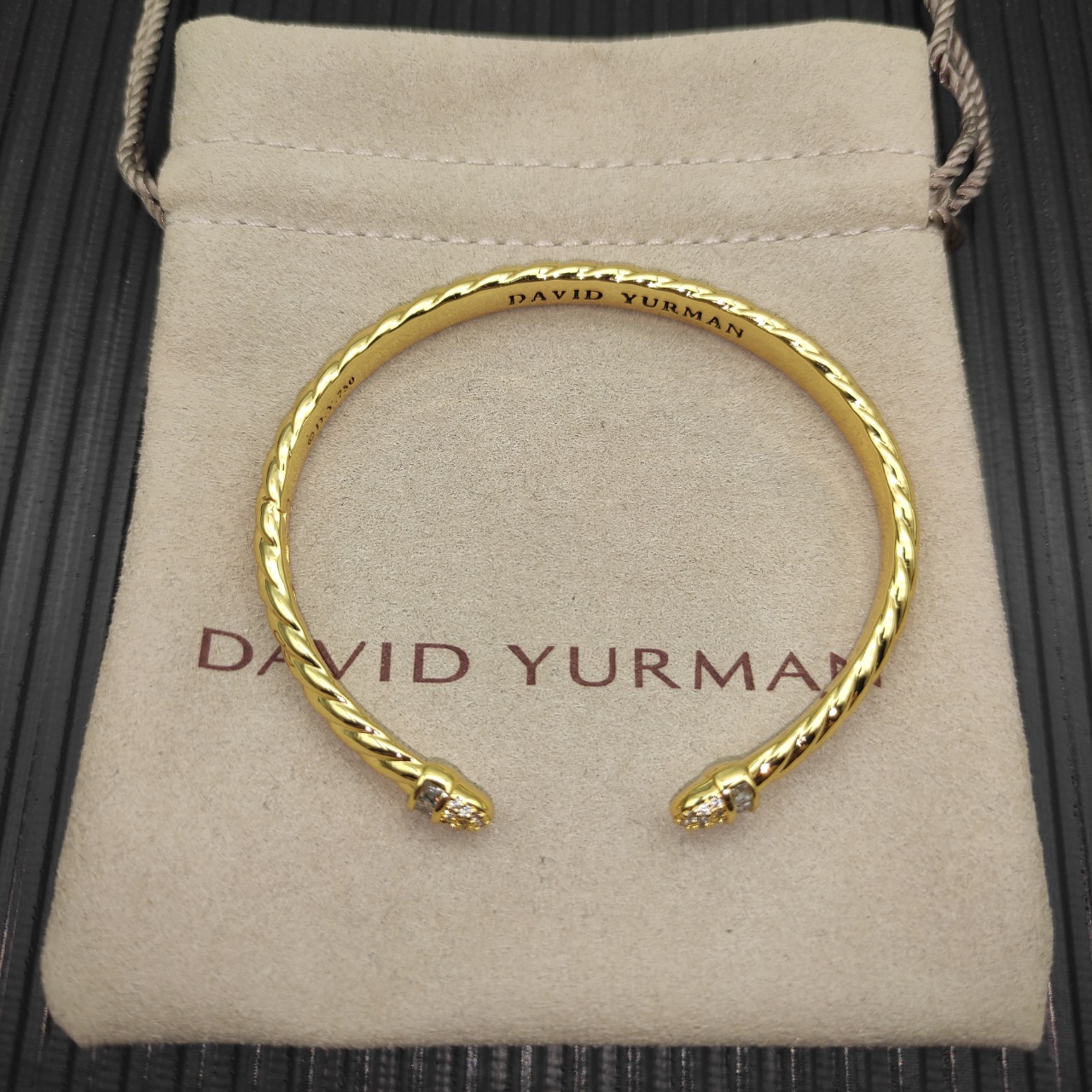 NO:879555,David Yurman 6.2mm gold engraved cable bracelet, jewelry boutique, bracelet19860909David Yurman 6.2mm金色金雕刻电缆手镯,饰品精品,bracelet,Jewelry