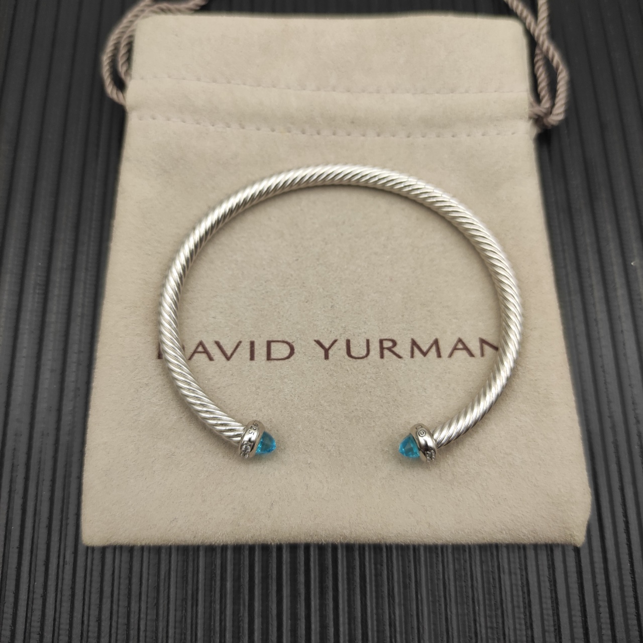 NO:879550,David Yurman Silver 4mm Blue Diamond Diamond Bracelet, Boutique Jewelry, Bracelet19860909David Yurman 银色4mm 蓝钻 带钻手镯,饰品精品,bracelet,Jewelry