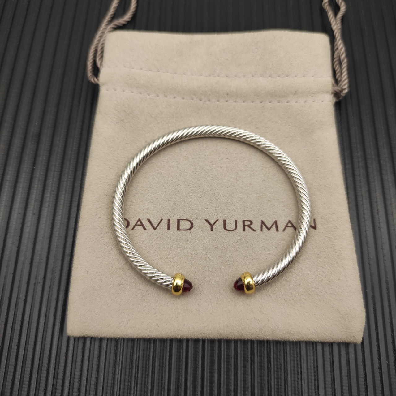 NO:879541,David Yurman Colorless Diamond 4mm Red Diamond Bracelet, Boutique Jewelry, Bracelet19860909David Yurman 分色无钻4mm红钻 手镯,饰品精品,bracelet,Jewelry