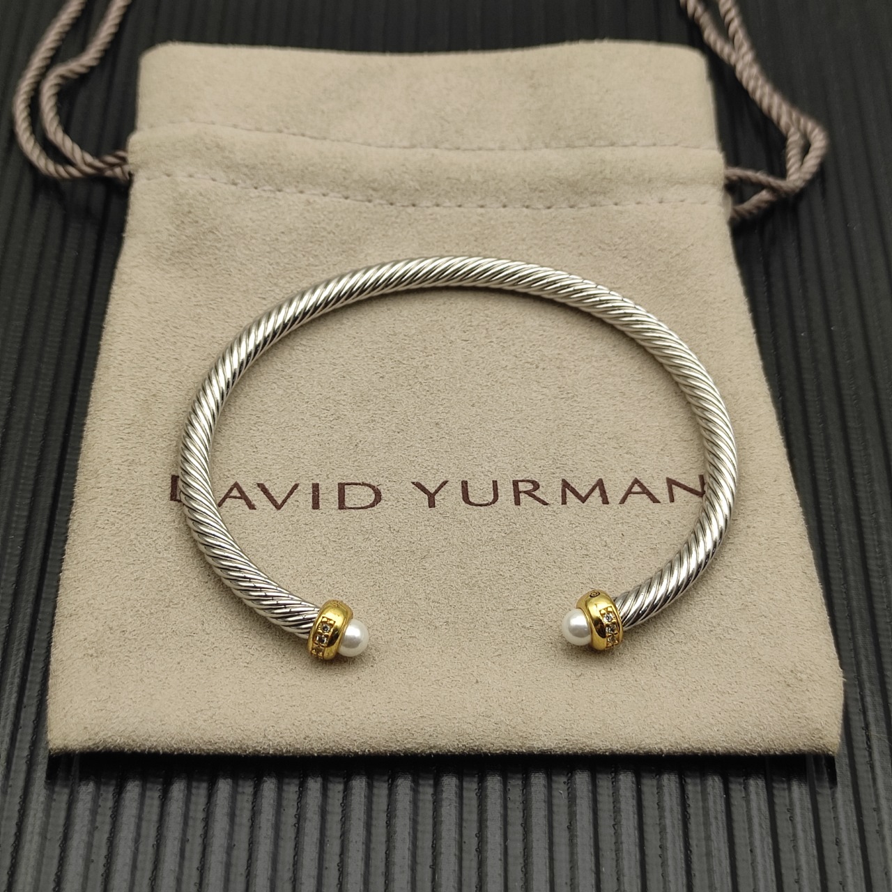 NO:879539,David Yurman Separated Color Diamond 4mm Pearl Bracelet, Jewelry Boutique, Bracelet19860909David Yurman 分色带钻钻4mm 珍珠 手镯,饰品精品,bracelet,Jewelry