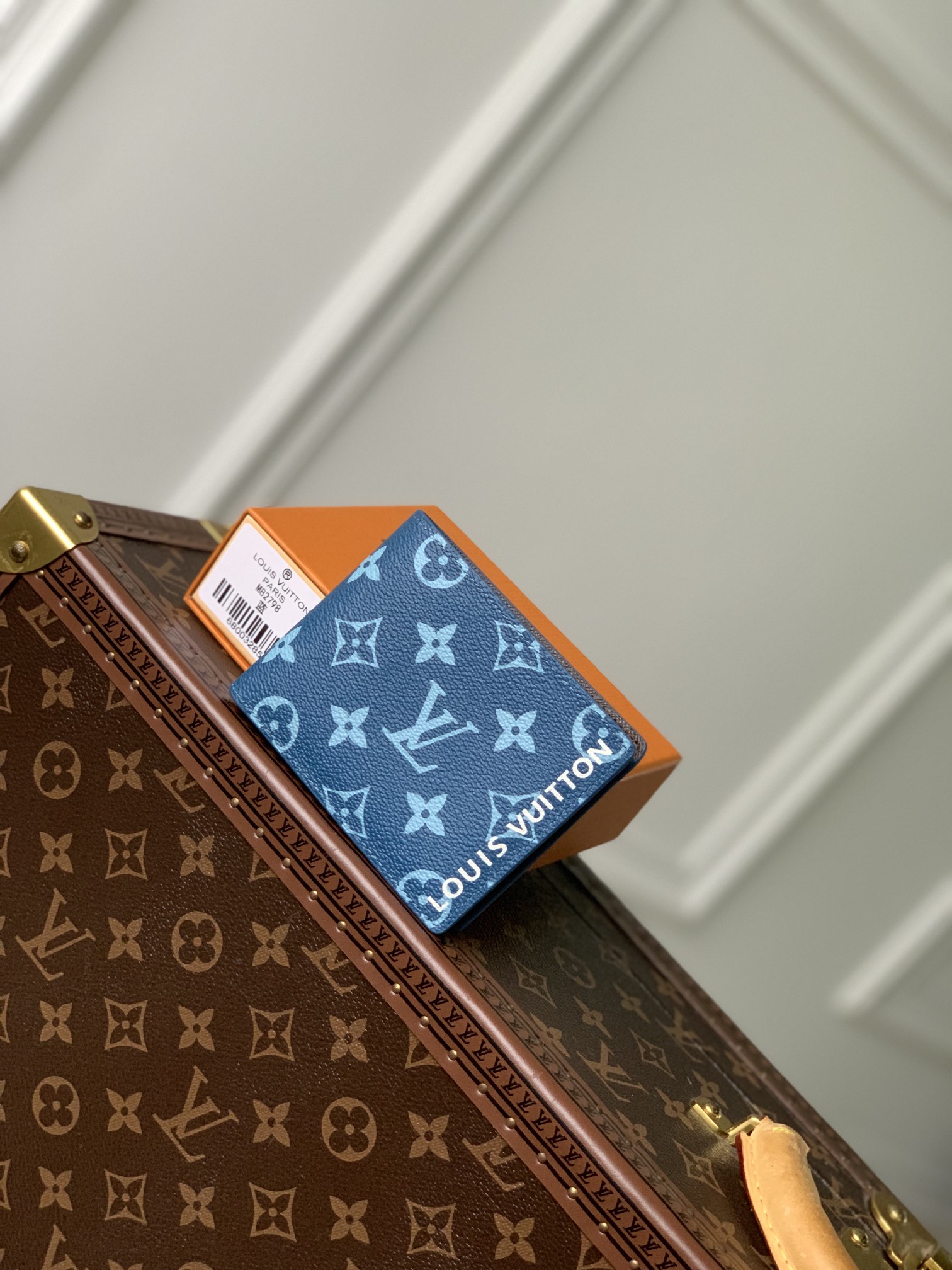 Top Fake Designer
 Louis Vuitton Wallet Card pack Blue Splicing Monogram Canvas M82798