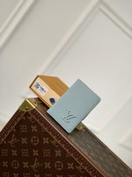 Louis Vuitton Wallet Card pack Men Calfskin Cowhide M82805