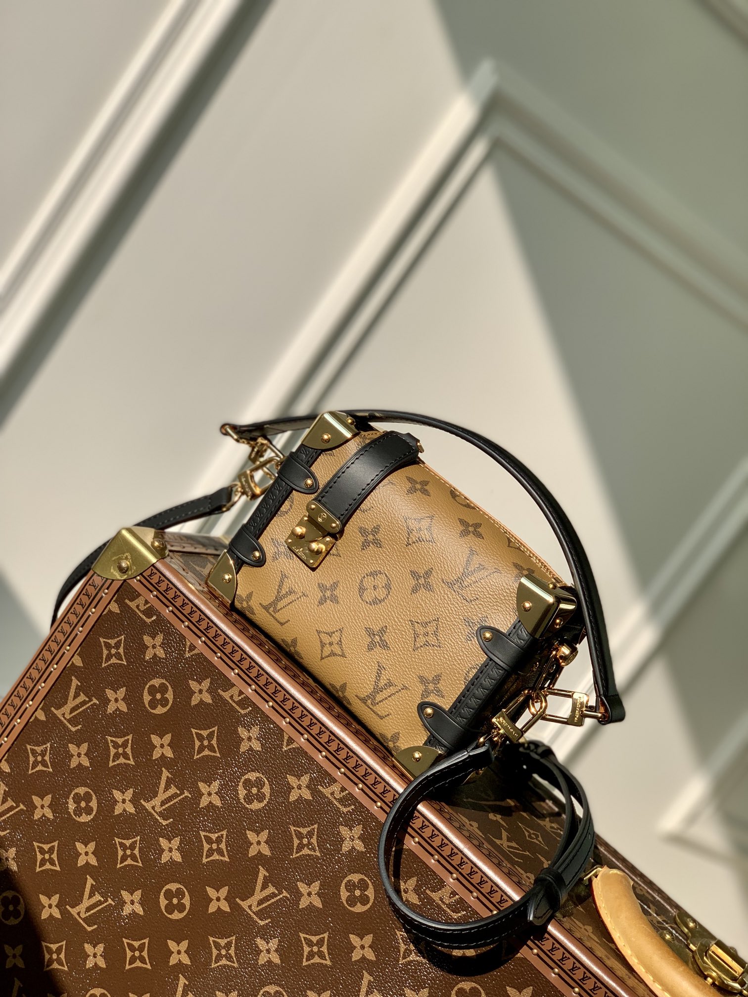 Louis Vuitton Bags Handbags mirror copy luxury
 Yellow Monogram Reverse M46815