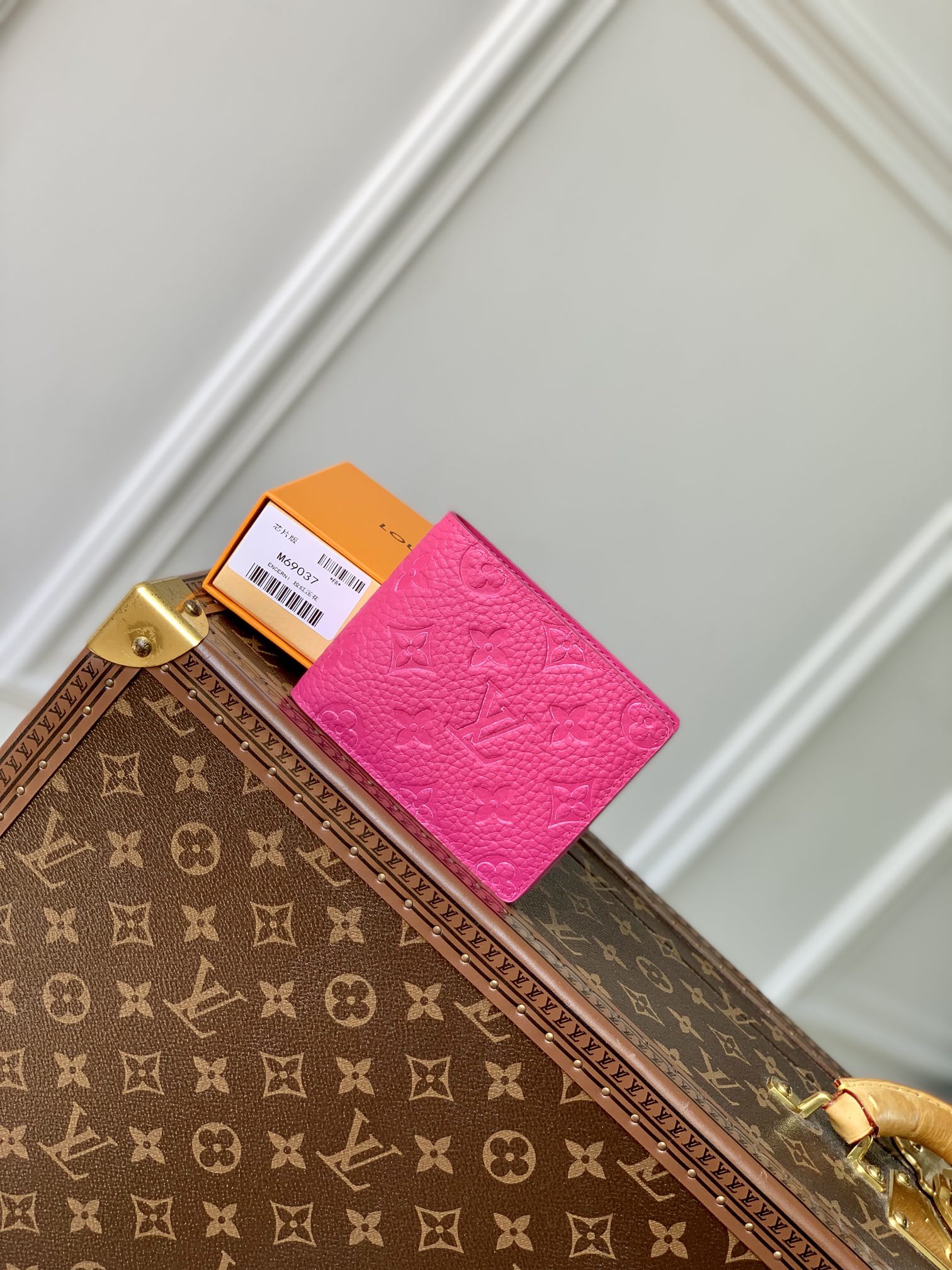 Louis Vuitton Wallet Card pack Buy Cheap
 Red Rose Taurillon M69037