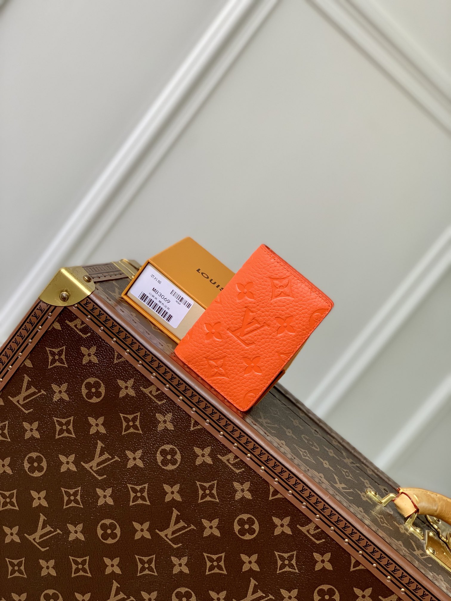 Louis Vuitton Wallet Orange Taurillon M83069