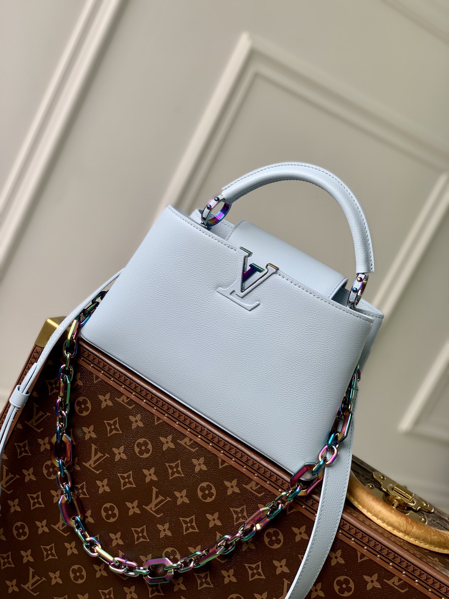 Louis Vuitton LV Capucines Tassen handtassen Blauw Koeienhuid Kettingen