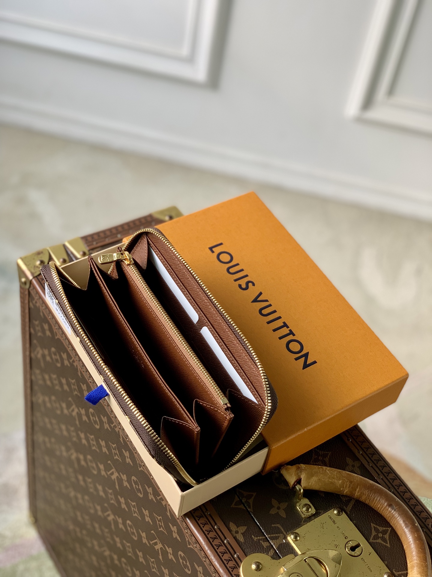 LV Style Brown Leather Wallet Bags detail image 9 from source 770225