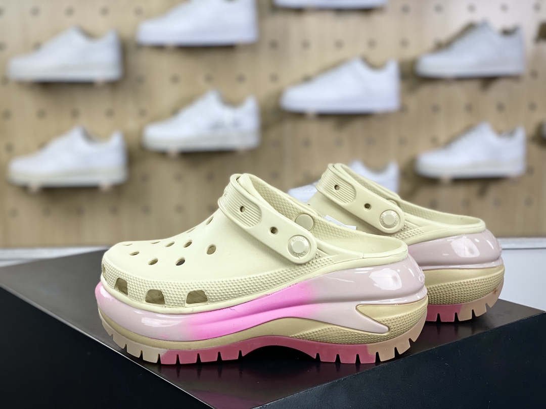 180 卡骆驰/Crocs Classic Mega Crush Clog Sandals 洞洞拖鞋式凉鞋“TPU骨白卡其粉渐变”208988-2Y3