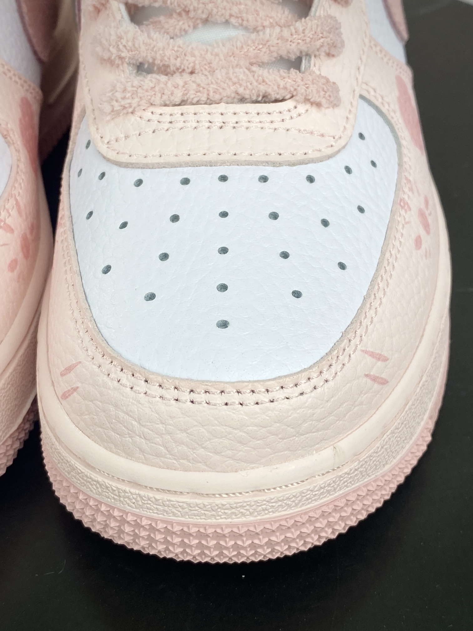 耐克Nike Air Force 1'07 Low Retro”Macaron”空军一号板鞋“杏白粉蒸汽木偶龙年”