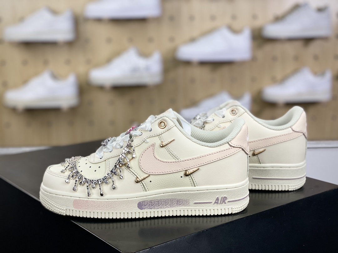 260 耐克Nike Wmns Air Force 1' 07 LX"Rose Gold"空军一号板鞋“米白粉金小四钩水晶项链”FV1122-333