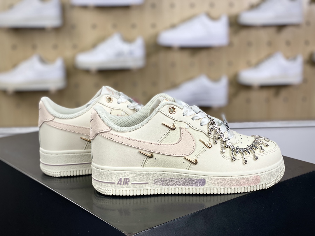 260 耐克Nike Wmns Air Force 1' 07 LX"Rose Gold"空军一号板鞋“米白粉金小四钩水晶项链”FV1122-333