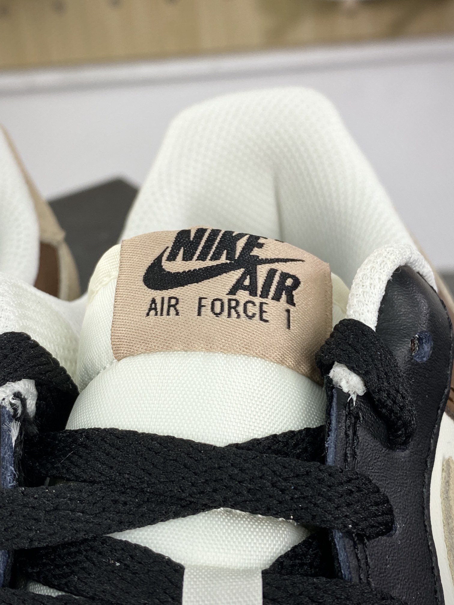 200 耐克Nike Air Force 1’07 Low"Black/White/Brown"空军一号板鞋“黑白棕黄”FB3355-200