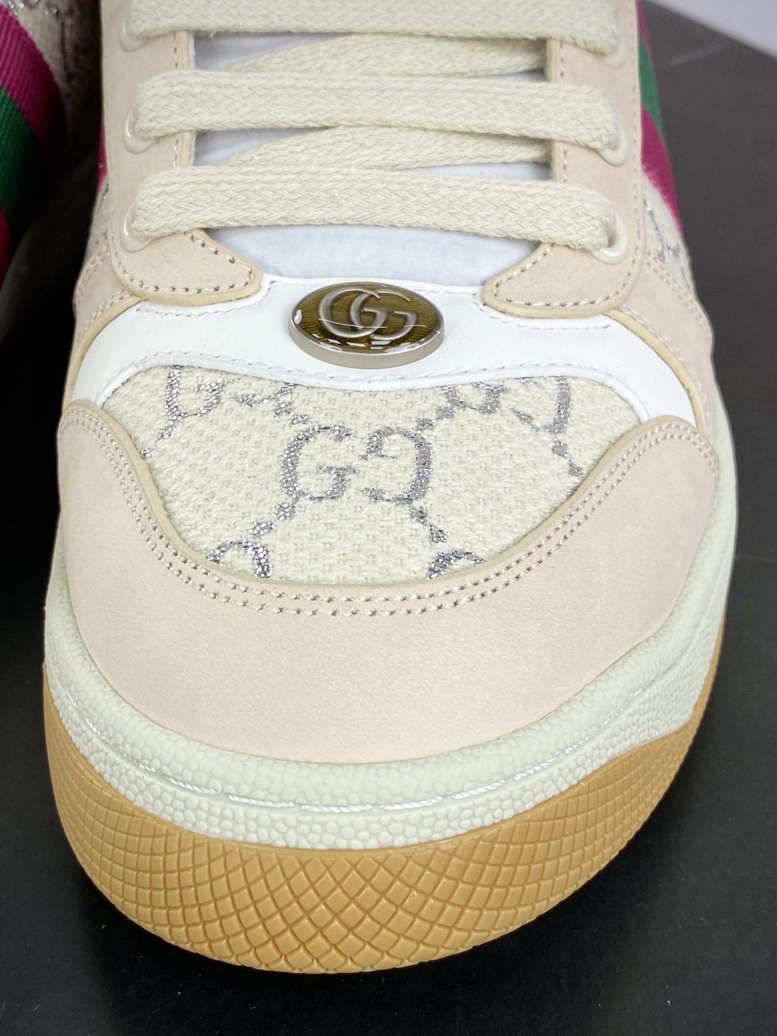 古驰Gucci Screener GG Sneaker Low 经典原型系列板鞋“皮革米白粉绿GG金银丝线”577684 2C830 9150