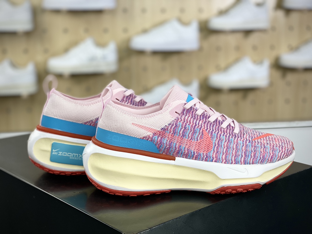 200 耐克Nike ZoomX Invincible Run Flyknit 3"White/Black/Blue/Pink"慢跑鞋“针织白黑浅蓝粉”DR2660-600