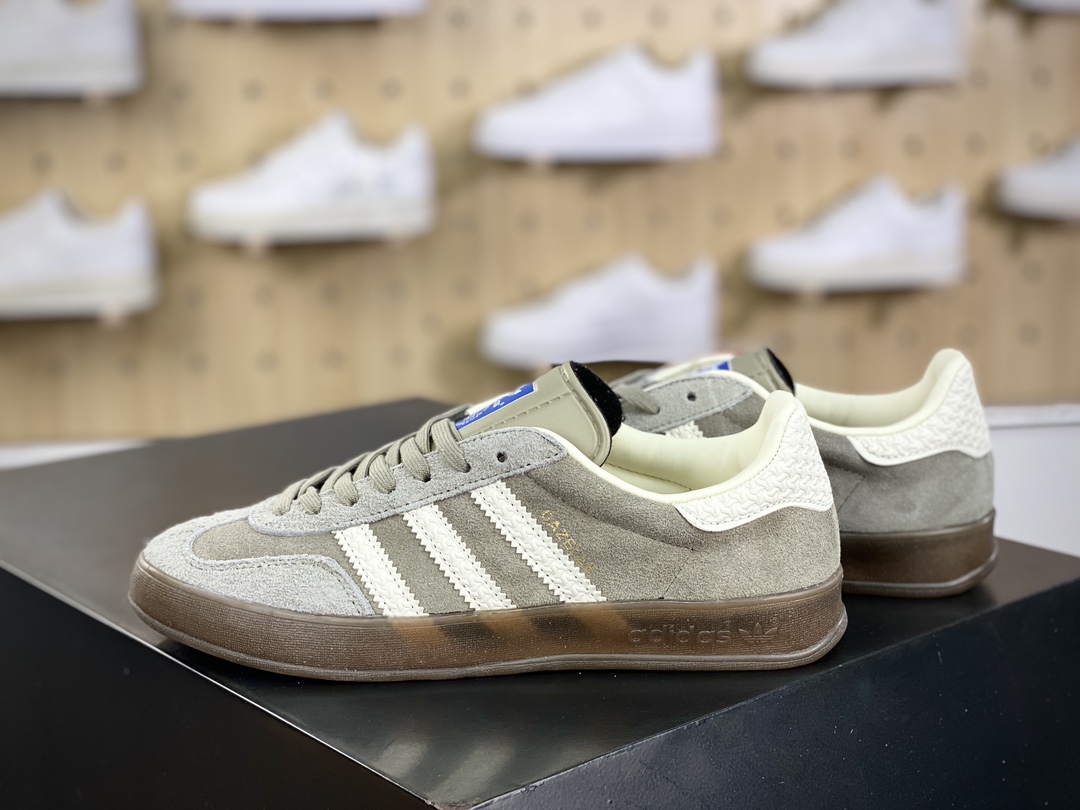 阿迪达斯Adidas Gazelle Indoor Trainers 羚羊内训板鞋“翻毛铁灰白生胶底”IF1807