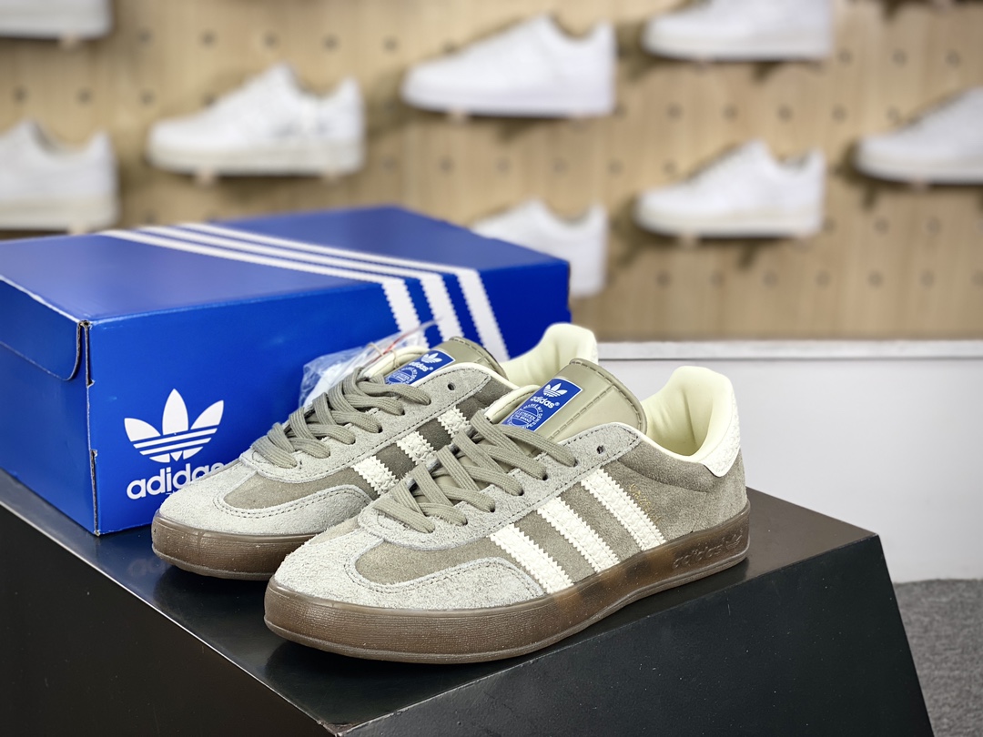 阿迪达斯Adidas Gazelle Indoor Trainers 羚羊内训板鞋“翻毛铁灰白生胶底”IF1807