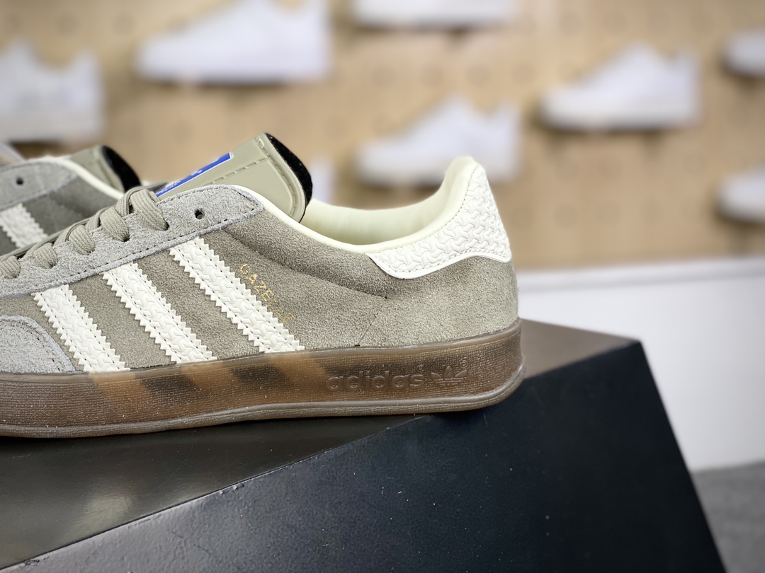 阿迪达斯Adidas Gazelle Indoor Trainers 羚羊内训板鞋“翻毛铁灰白生胶底”IF1807