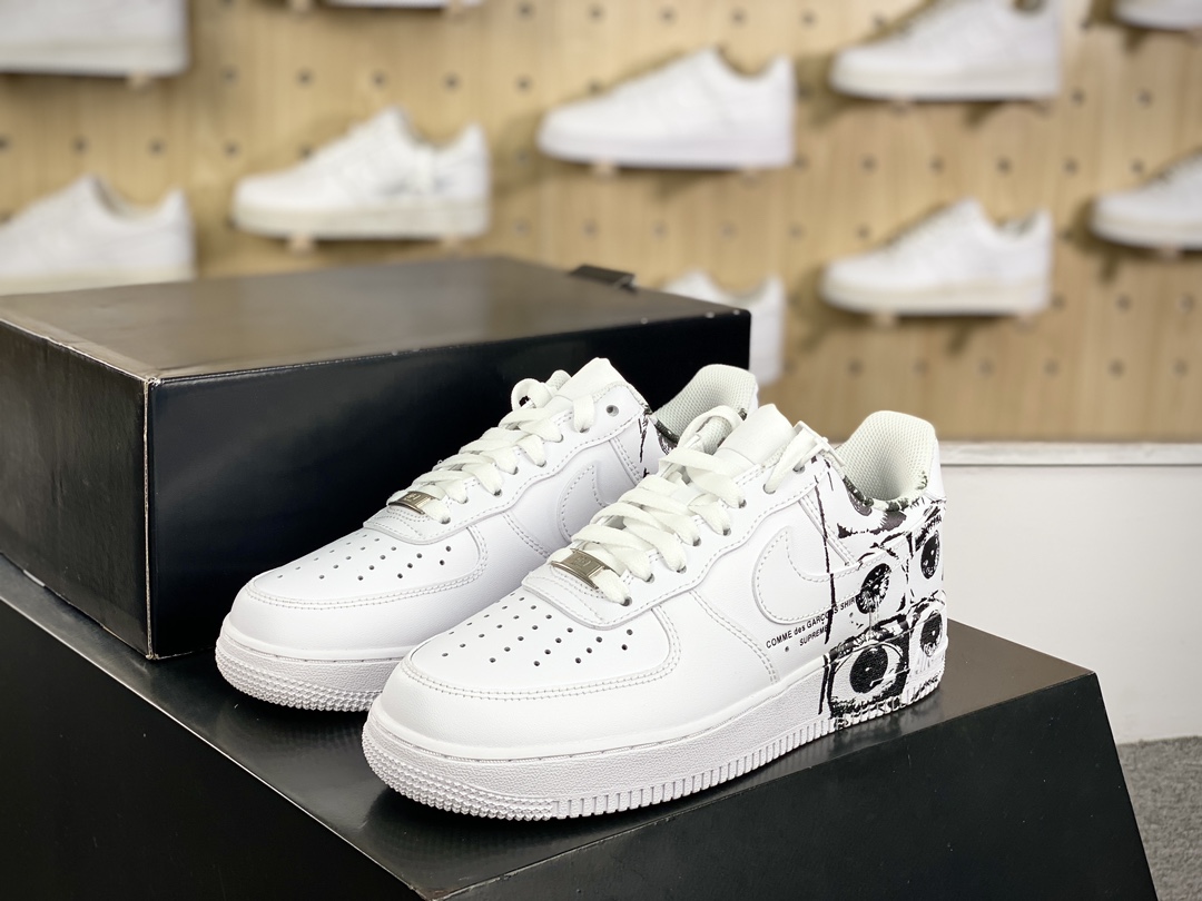 260 耐克Nike Air Force 1’07 Low空军一号系列经典低帮板鞋“皮革白涂鸦六眼”923044-100