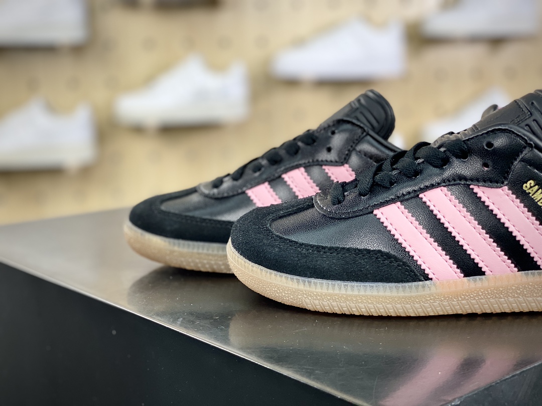 220 Lionel Messi x adidas Samba"Inter Miami CF/Black Pink"桑巴舞系板鞋“联名迈阿密黑粉”IH8157