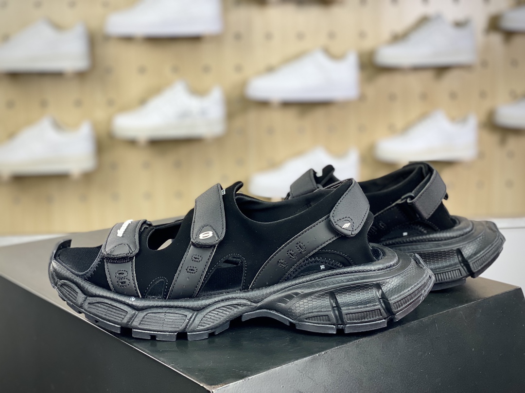 240 巴黎世家BALENCIAGA 3XL Sandals 3+系列低帮魔术贴凉鞋“全黑白LOGO”786956 W3XLT 1000