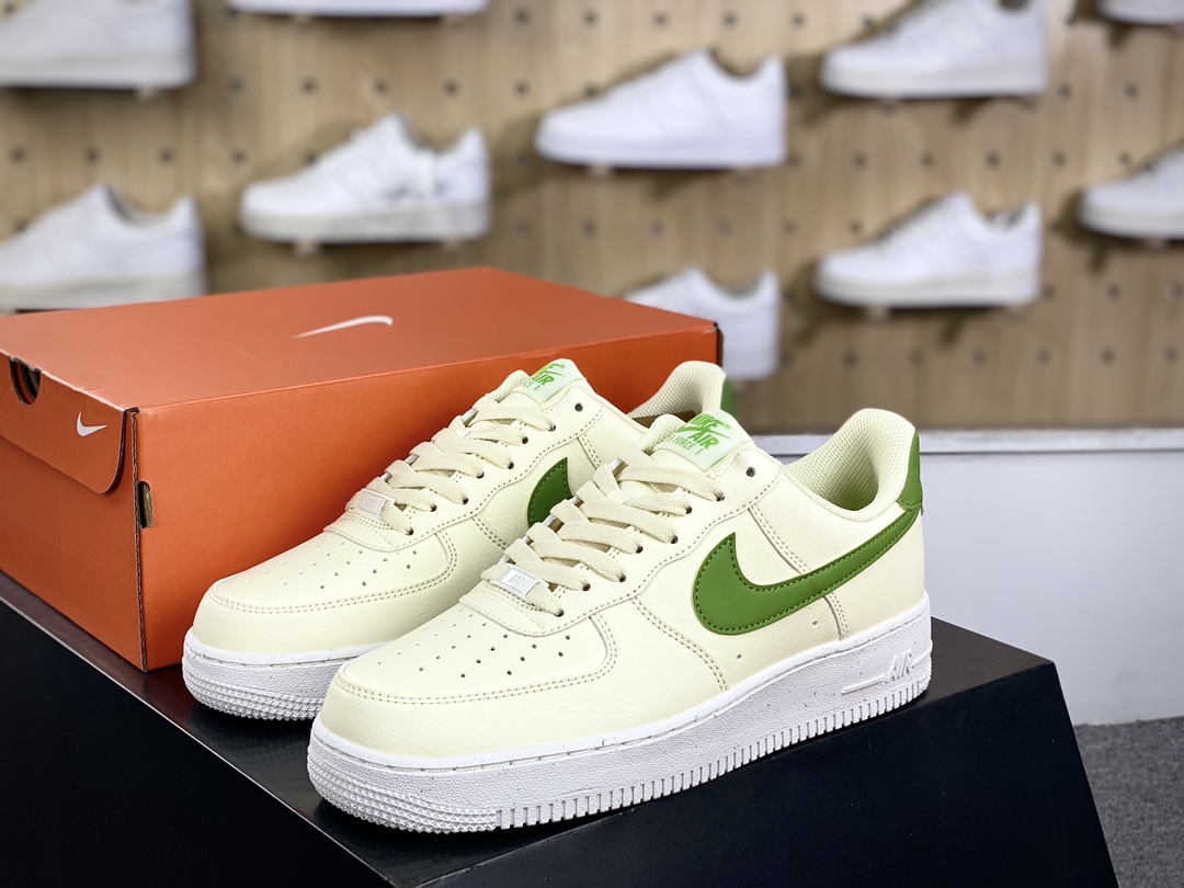 200 耐克Nike Air Force 1’07 Low Next Nature”Coconut Milk/Green”空军一号板鞋“皮革奶白绿”DV3808-102