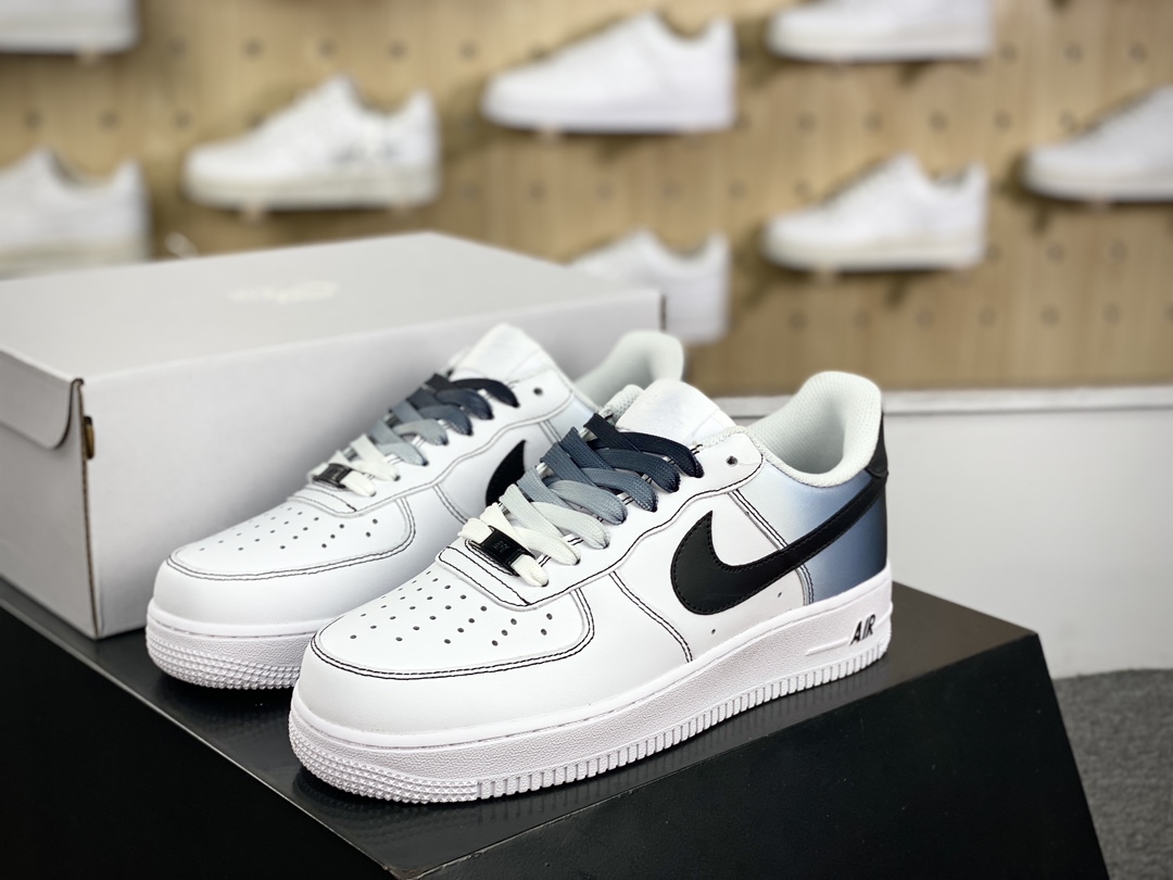 220 耐克Nike Air Force 1’07 Low”White/Sliver”空军一号板鞋“皮革白灰银渐变”FN0366-101