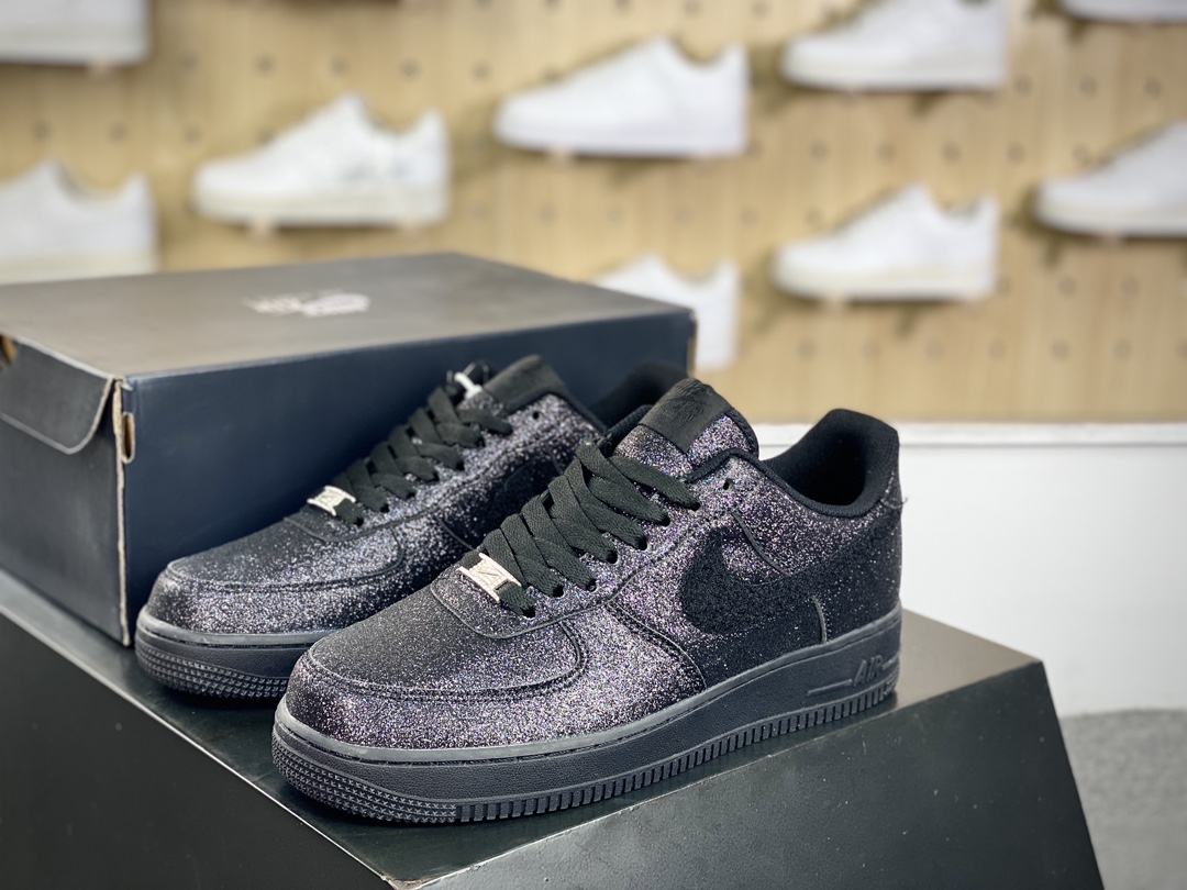 220 耐克Nike Air Force 1’07 Low”Black Swan”空军一号低帮板鞋“黑天鹅换勾满天星”CW2288-001