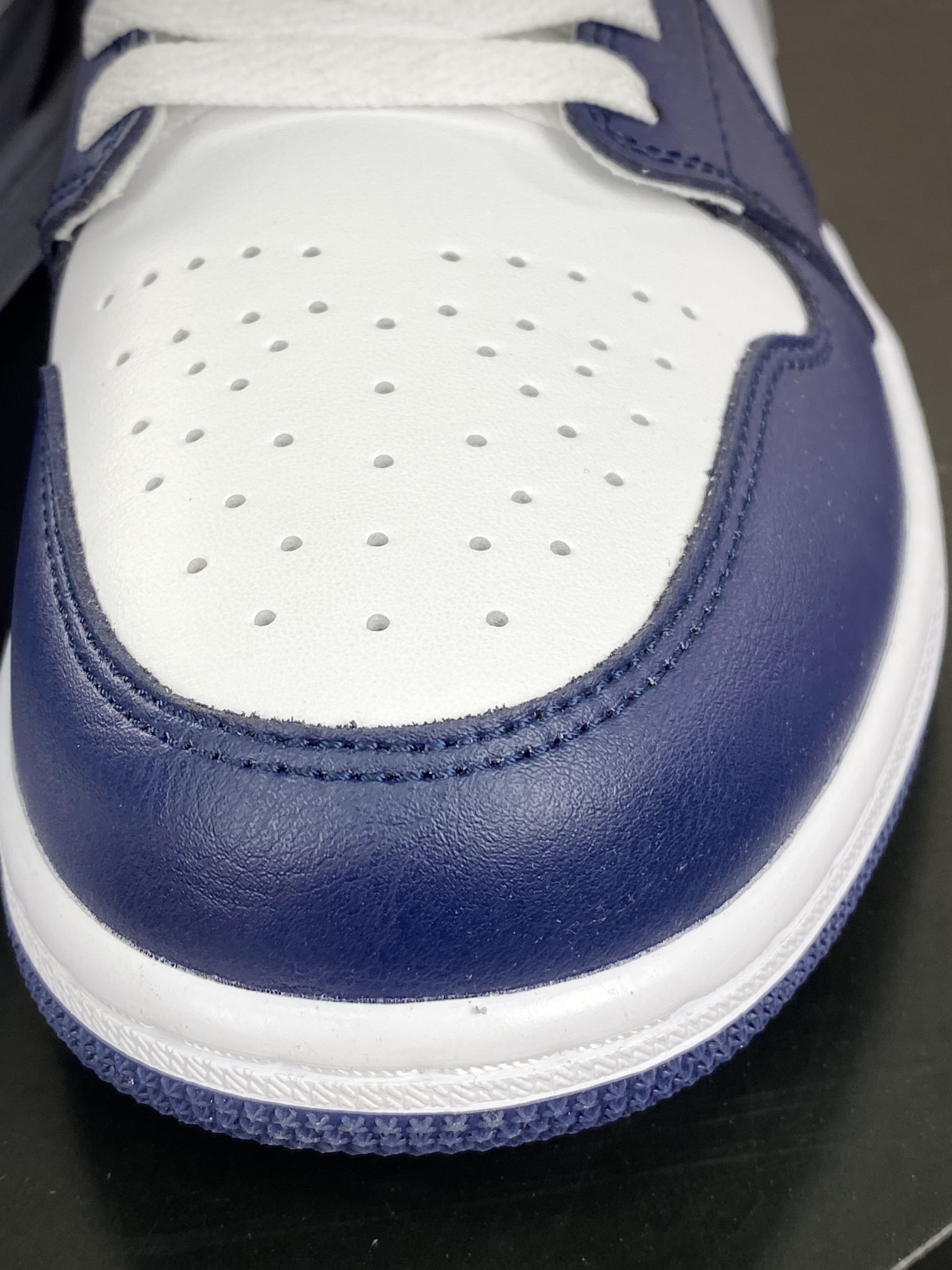 180 耐克Nike Air Jordan 1 Low"Midnight Navy Grey White"AJ1乔丹一代低帮篮球鞋“皮革海军蓝白灰”553558-141