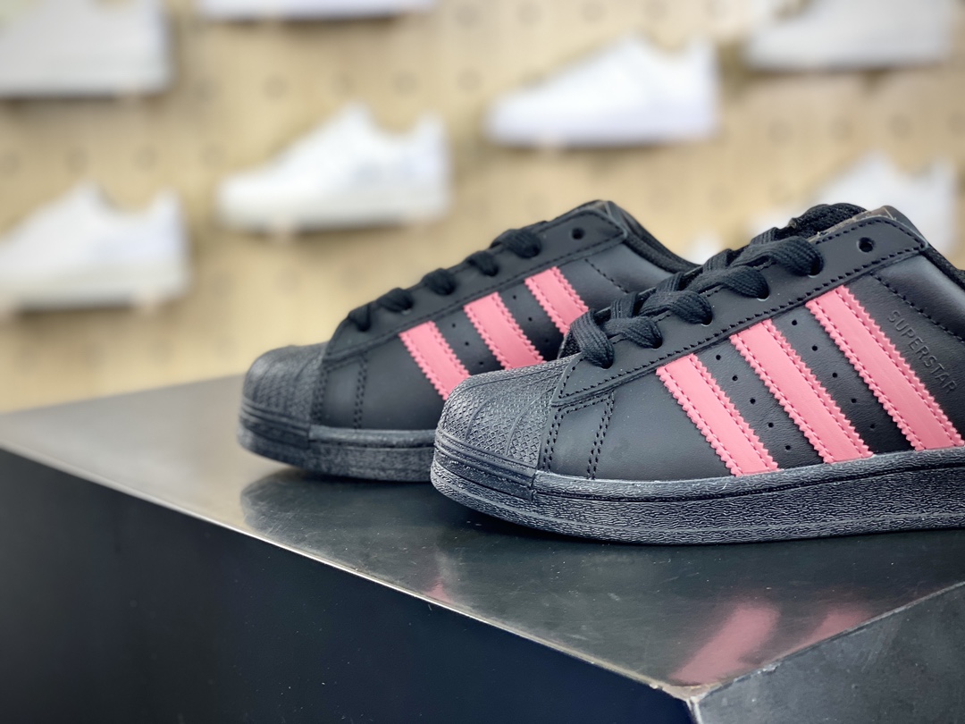 180 三叶草Adidas Originals Superstar"Black/Cranberry"经典板鞋“黑玫红蔓越莓”EG4957