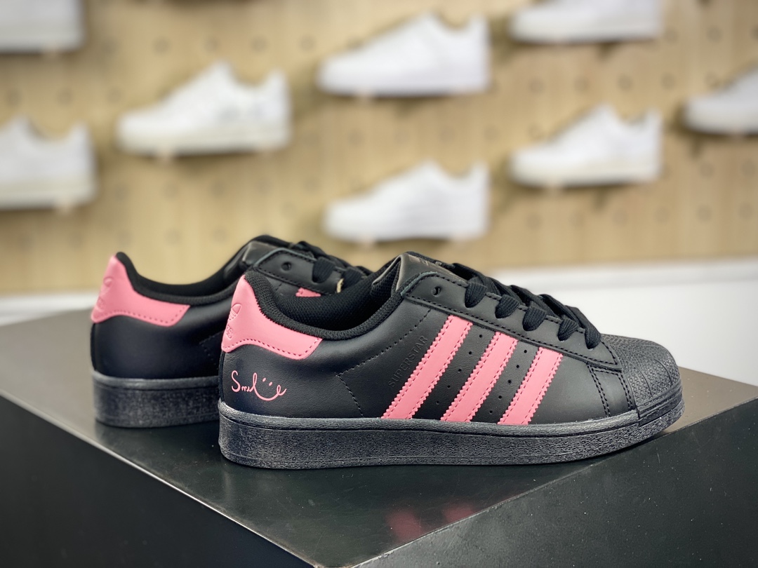 180 三叶草Adidas Originals Superstar"Black/Cranberry"经典板鞋“黑玫红蔓越莓”EG4957