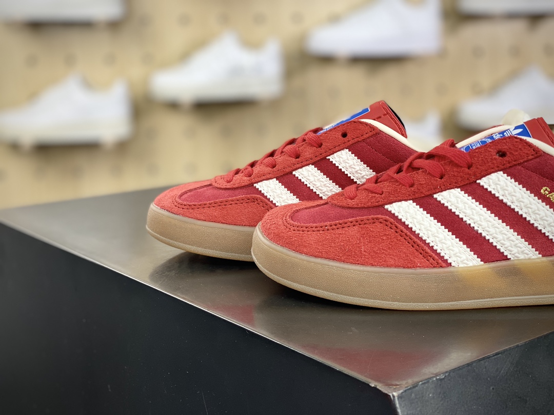 220 阿迪达斯Adidas Gazelle Indoor Trainers 羚羊板鞋“翻毛红白生胶底”IF1808