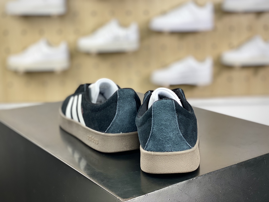 150 阿迪达斯Adidas Neo VL Court Lifestyle 2.0 学院板鞋“翻毛黑白焦糖底”HQ1801