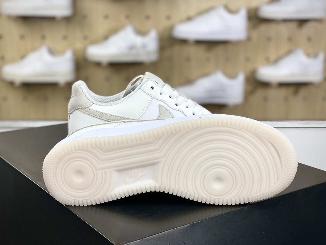 耐克Nike Air Force 1 '07 Low”Summit White”空军一号低帮板鞋“皮革帆布浅灰钩子”FN5832-100