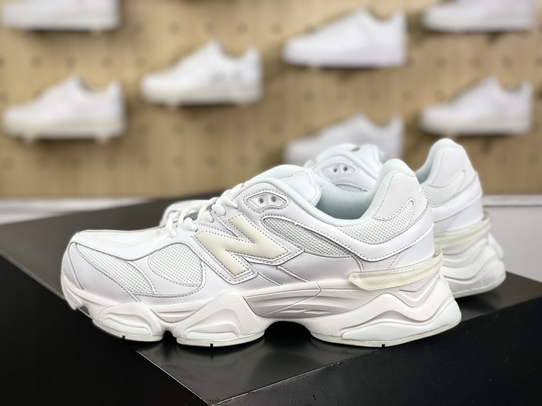 220 新百伦New Balance 9060"Triple White"系列复古百搭跑步鞋“全白”U9060NRJ