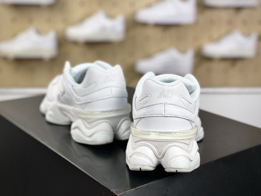 220 新百伦New Balance 9060"Triple White"系列复古百搭跑步鞋“全白”U9060NRJ