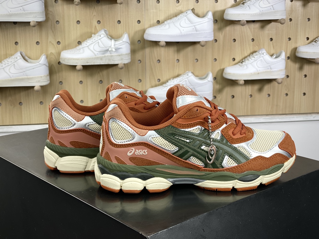 200 亚瑟士/Asics Gel-NYC 系列低帮慢跑鞋“砖红米白深灰”1201A789-251