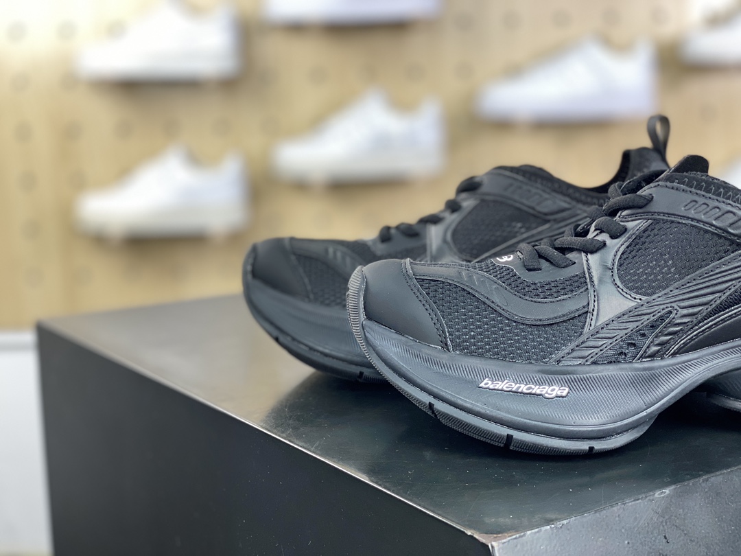 360 巴黎世家BALENCIAGA Circuit Sneakers 环道系列低帮慢跑鞋“网织武士黑白LOGO”793944 WFLGY 1000