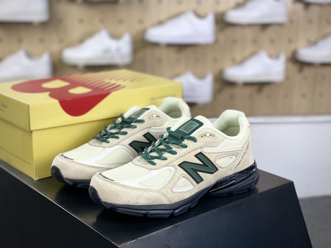 240 NB新百伦New Balance in USA M990V4″Macadamia Nut”系列老爹跑步鞋“澳洲建构米黄绿黑”U990GB4