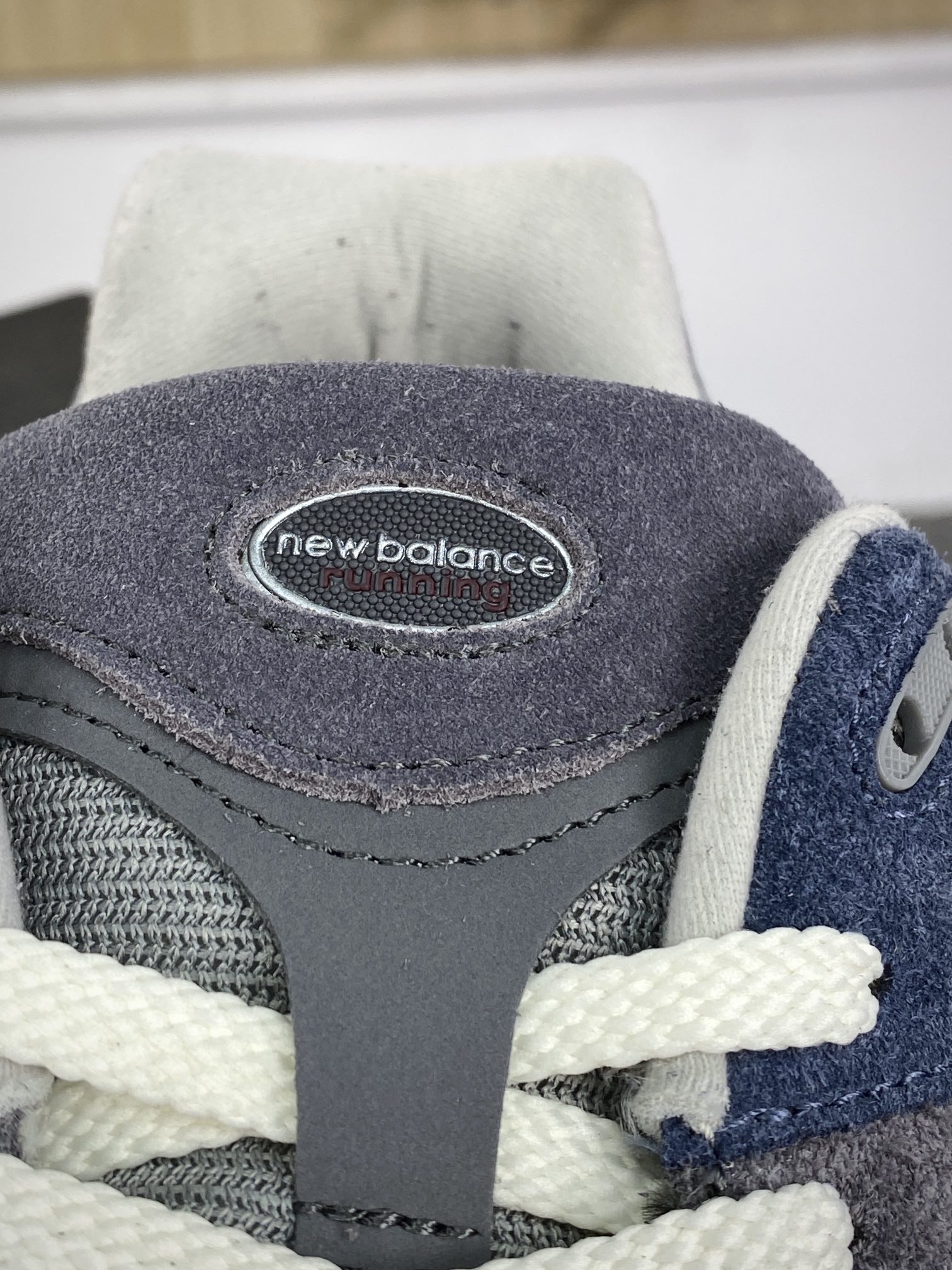 260 NB新百伦New Balance 2002R"Navy Grey"系列低帮慢跑鞋“深灰午夜蓝”M2002REL