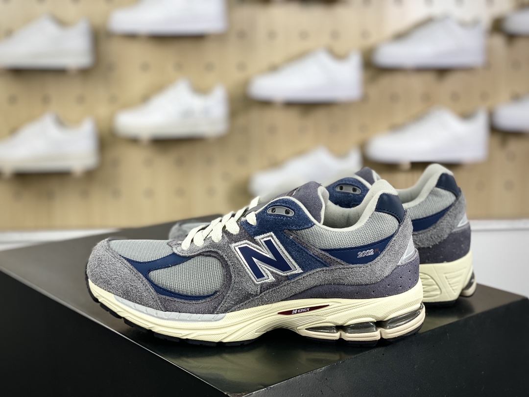 260 NB新百伦New Balance 2002R"Navy Grey"系列低帮慢跑鞋“深灰午夜蓝”M2002REL