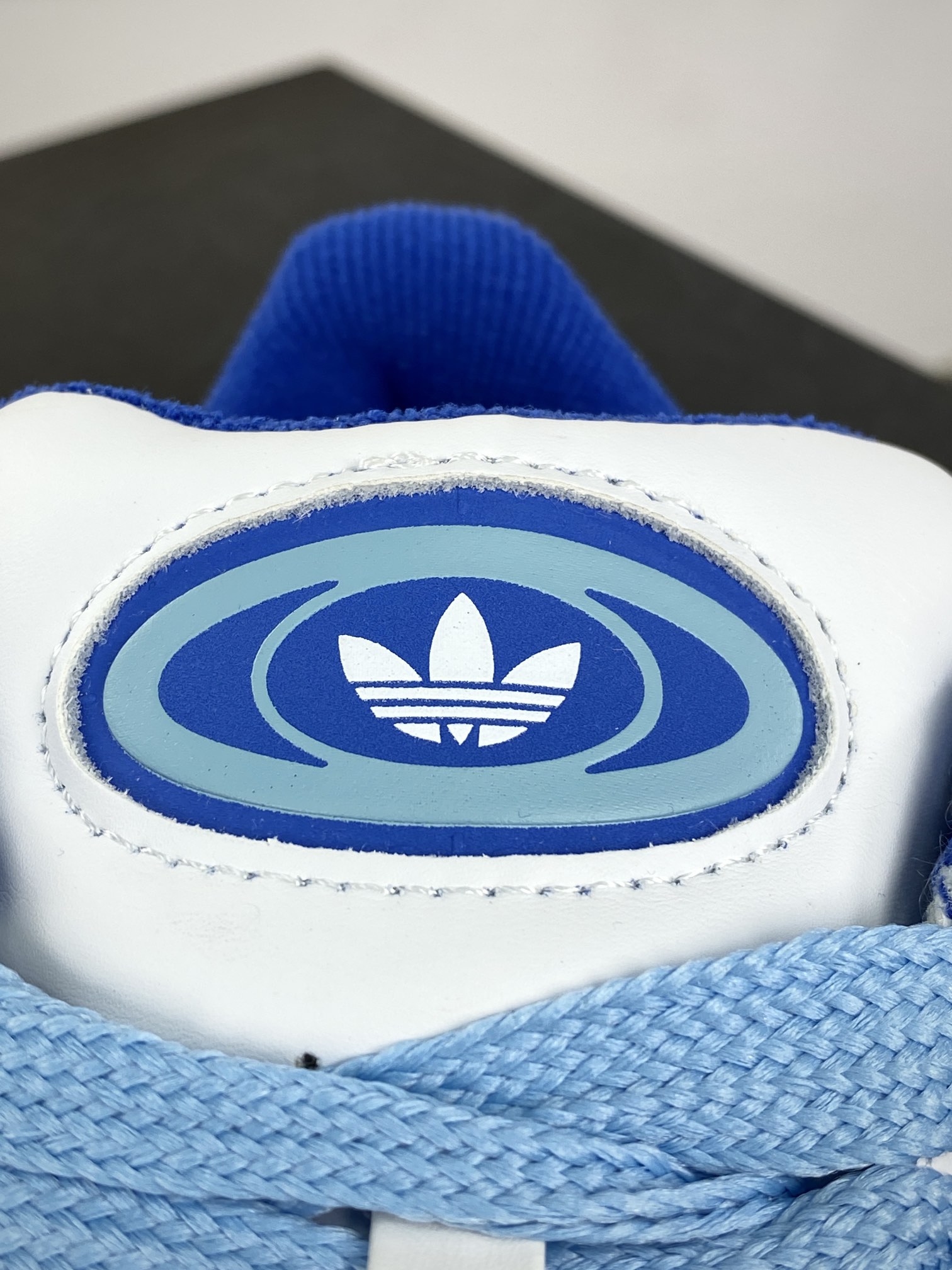 140 阿迪达斯Adidas Originals Campus 00s 学院系列面包板鞋“皮面白蓝”ID2066