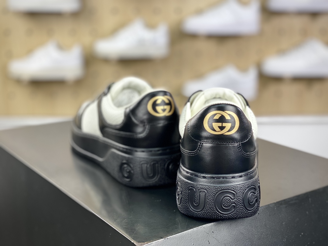 380 古驰/GUCCI Embossed Platform With Chunky Sneaker 厚底小白板鞋“皮革白黑GG印花”669582 UPGB0 4273